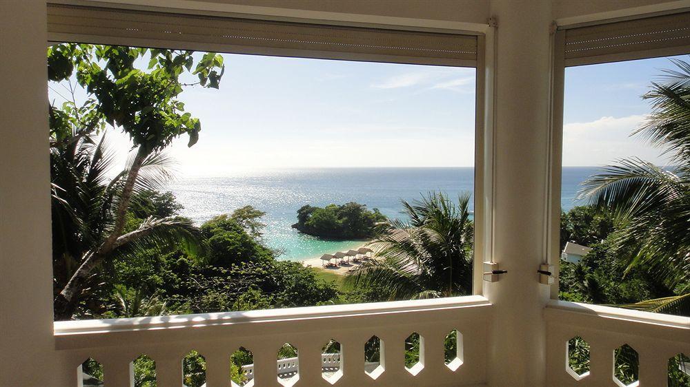 Argonauta Boracay Boutique With And Hotel