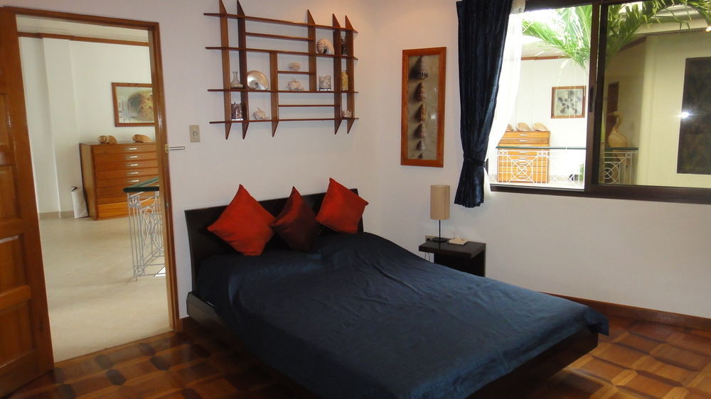 Argonauta Boracay Boutique With And Hotel 3*